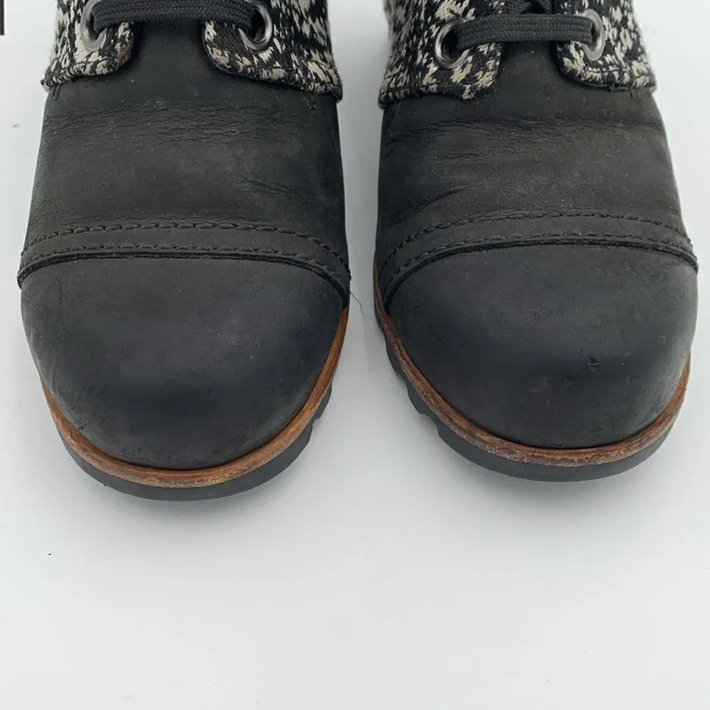 Sorel Joan of Arc Lexie wedge ankle boots black and white Womans size 6.5